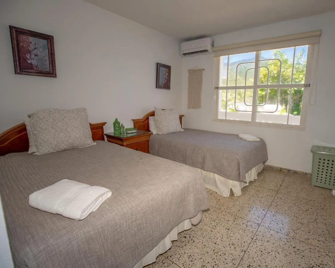 Lordemar Retreat & Beach Villa 0*, Patillas